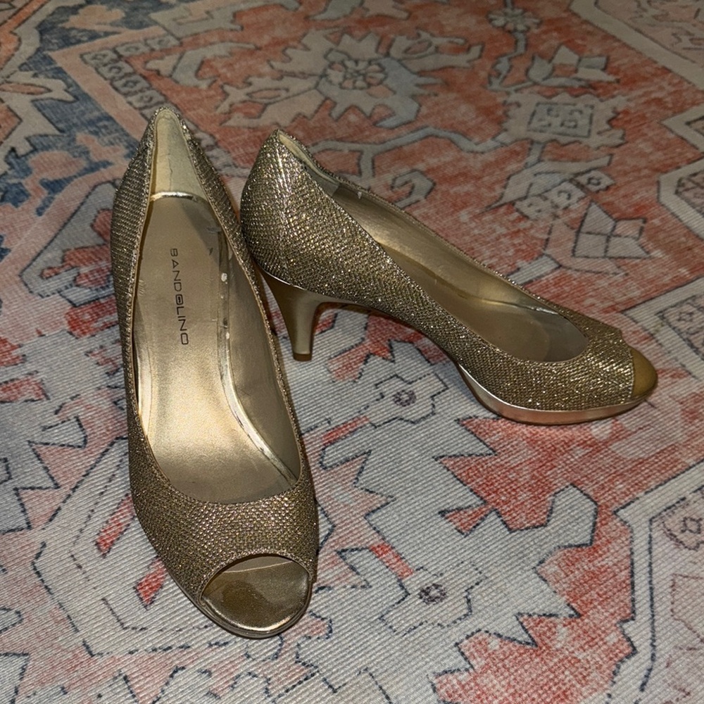 Bandolino Shimmering Gold Peep-Toe Heels